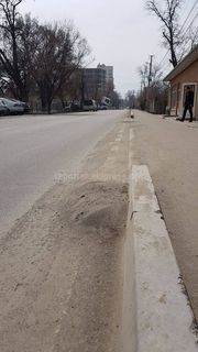 Житель столицы просит убрать песок на ул.Фатьянова (фото)