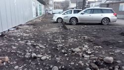 На улице Суванбердиева разрушили тротуар. <b>Фото</b>