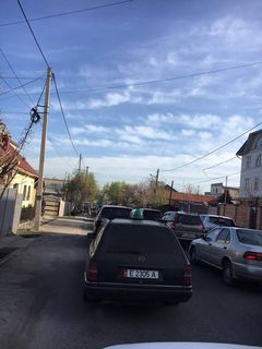 Горожанин жалуется на ежедневные пробки на некоторых перекрестках Бишкека (фото)