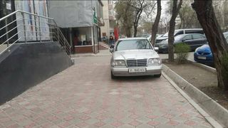 Парковка на тротуаре на Гоголя-Московской