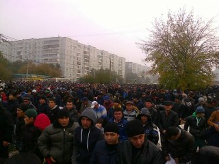 Кыргызстанцы из Красноярска на праздничном намазе в честь Курман айта <b>(фото,видео)</b>