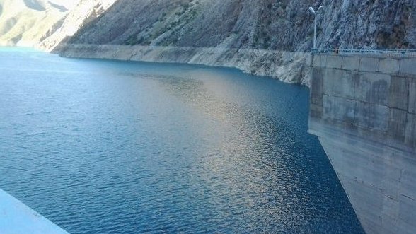 Объем воды Токтогульского водохранилища составил 17,2 млрд кубометров (график) — Tazabek