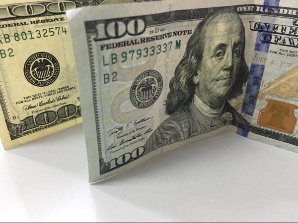 Курс валют: Доллар США продается по 69,20 сома (графики) — Tazabek
