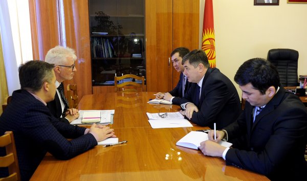Кыргызстан заинтересован в развитии сотрудничества с Францией в таких областях, как промышленность, высокие технологии, туризм , - вице-премьер О.Панкратов — Tazabek