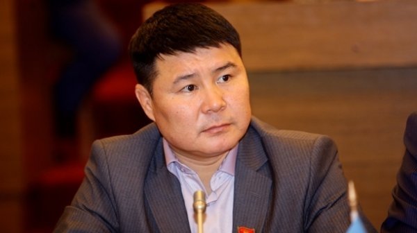 Комитет ЖК предлагает преобразовать СШ 14 Бишкека в школу-лицей и организовать патрулирование школ возле парков и в жилмассивах