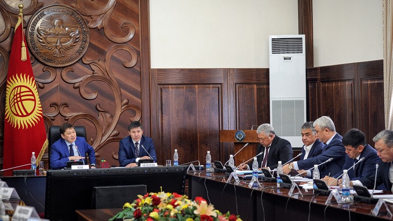 Правительство поручило разработать проект строительства логистического центра в Баткенской области — Tazabek