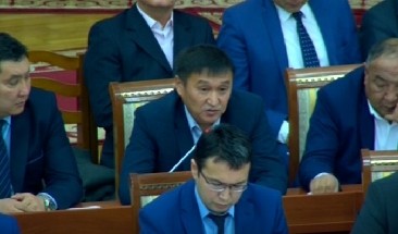 В Жогорку Кенеше подняли вопрос по дороге Бишкек—аэропорт «Манас» — Tazabek