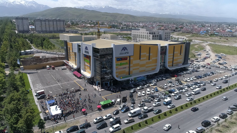 Большой, современный, удобный. Globus радует бишкекчан открытием нового гипермаркета — Tazabek