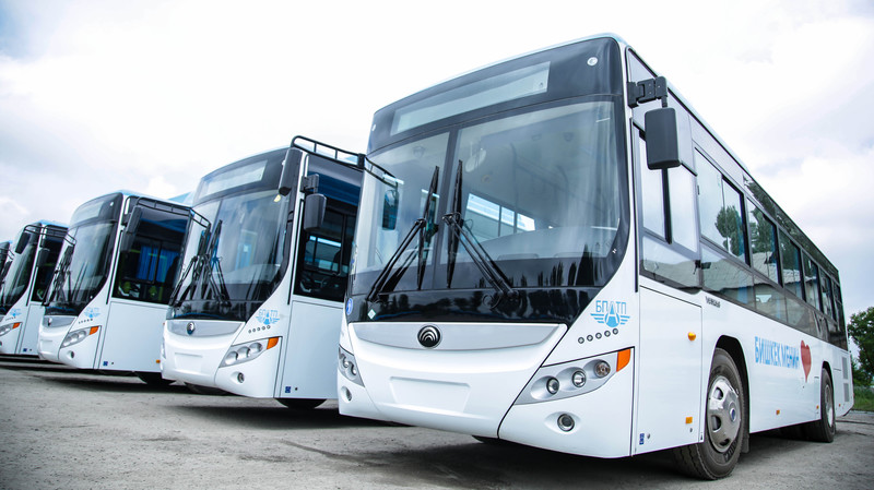 PR: В Бишкек прибыли 60 автобусов на природном газе — Tazabek