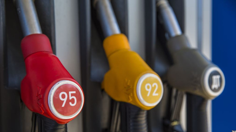 Ассоциация нефтетрейфдеров: Бензин в КР в 1,5 раза дешевле, чем в Узбекистане, но в 1,4 раза дороже, чем в Казахстане (сравнение среди 7 стран ) — Tazabek