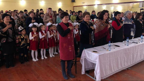 Бишкекте көркөм окуу жана обондуу ырлар сынагынын жыйынытыгы чыкты