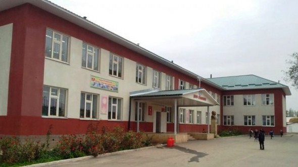 С 2010 года в Кыргызстане за счет госбюджета построено 267 школ. Такого раньше не было, - статс-секретарь МОН
