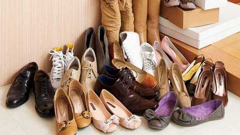 ТОП-5 популярных товаров по импорту в Кыргызстан — на первом месте оказалась обувь — Tazabek