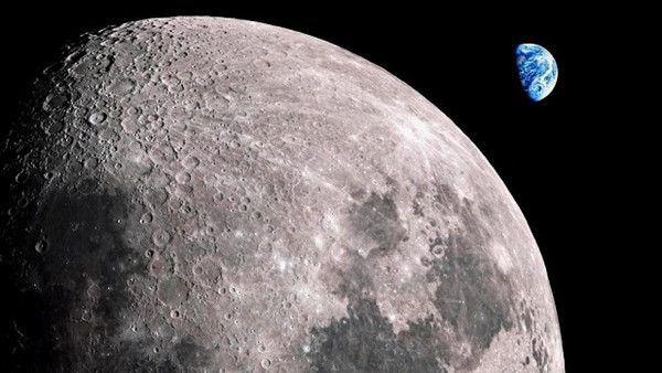 На Луну отправят капсулу с данными о величайших достижениях человечества