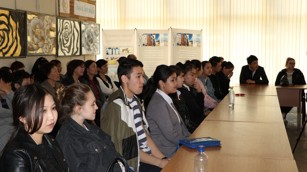Кыргызпатент провел день открытых дверей для школьников и студентов