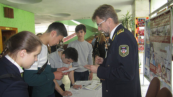 В Кыргызстане российские вузы проводят образовательную акцию «Выбирая профессию ─ выбираешь будущее»