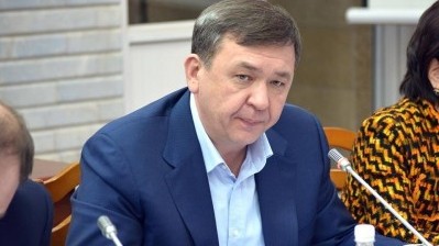 Депутат сказал, что в консорциум «Кыргызкомура» компании не могут войти «без 10 копеек», глава ГП предложил обратиться в правоохранительные органы, если есть факты — Tazabek