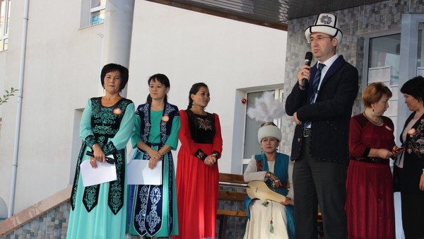 В школе «Грамотеи» МОУ «Сапат» отметили День государственного языка