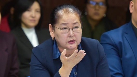 Вице-мэр Бишкека предлагает проводить школьные бюджетные слушания