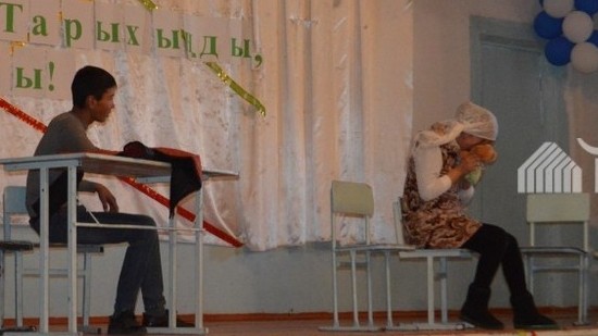 В Нарыне школьникам рассказали о наказании в случае кражи невест