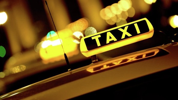 Пассажироперевозчики просят правительство лицензировать деятельность такси — Tazabek