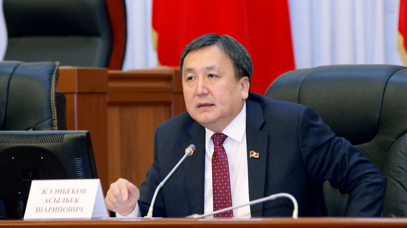 Депутат считает, что отсутствие завода по выработке минеральных удобрений — это большой плюс для страны — Tazabek