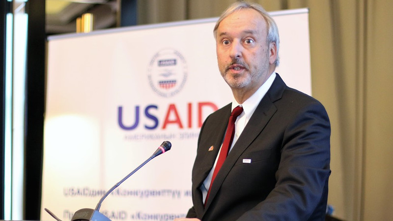 Агентство USAID запустило в КР  пятилетний проект «Конкурентное предприятие»  с бюджетом в $22,7 млн долларов — Tazabek