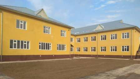 Фото — В Кара-Сууйском районе завершили строительство новой школы взамен аварийной