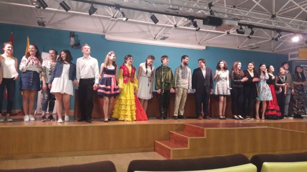 Студенты ОшГУ приняли участие в фестивале стран СНГ в испанском университете Кадис