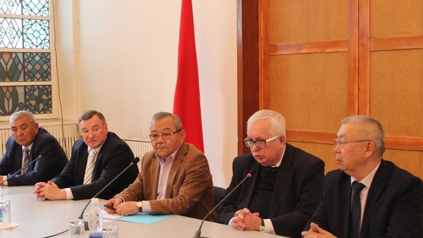 Кыргызстанские ученые обсудили пути сотрудничества с белорусской Академией наук