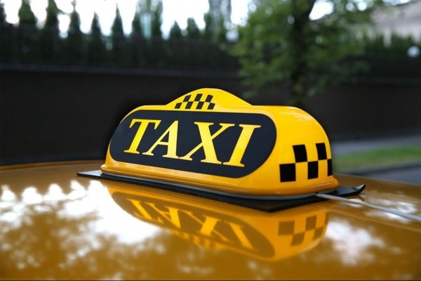 Мэрия Бишкека рассмотрела вопрос упорядочения услуг такси в городе — Tazabek