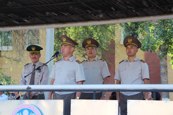 В военном институте новые курсанты приняли присягу (фото)