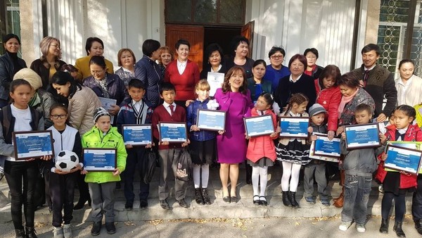 В Бишкеке провели итоги конкурса среди школьников в рамках Недели здорового питания
