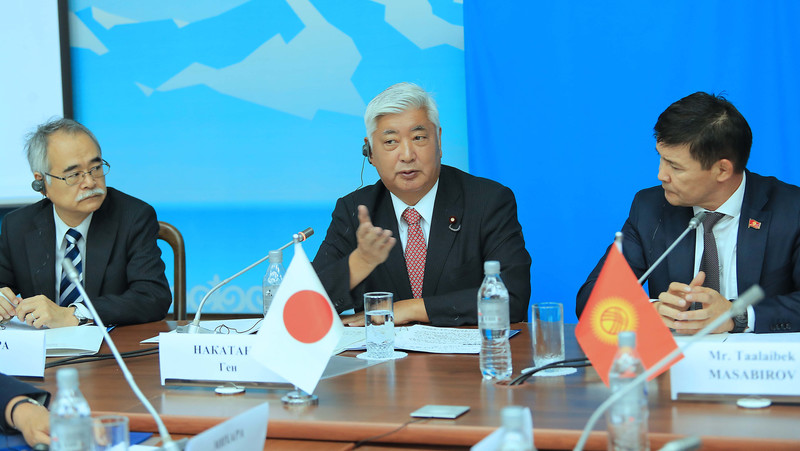 Посол Японии в Кыргызстане Ё.Ямамура: При привлечении инвестиций важным является соблюдение законности — Tazabek