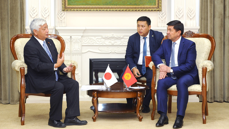 Премьер и депутаты парламента Японии хотят активизировать контакты между представителями бизнес-кругов двух стран — Tazabek