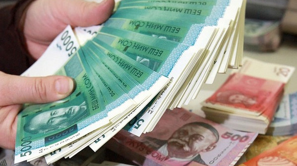 За 8 месяцев 2018 года объём налоговых поступлений составил 66,5 млрд сомов, увеличившись на 17,3% — Tazabek