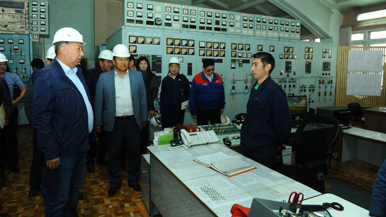 Правительство назначило ответственных за каждый цех, насос на ТЭЦ Бишкека — Tazabek