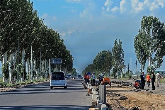 Минтранс планирует к 15 августа завершить работы на дороге Бишкек–аэропорт «Манас» — Tazabek