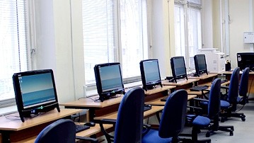 В 41 школе Ошской области нет ни одного компьютера, - данные за 2016-2017 учебный год