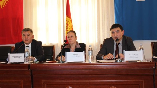 В Бишкеке обсудили внесение изменений в закон об образовании