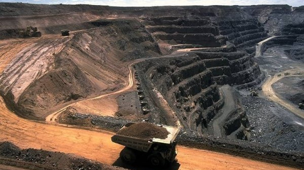 В Кыргызстане за 4 месяца 2018 года полезных ископаемых было добыто на сумму 3,8 млрд сомов, - Нацстатком — Tazabek