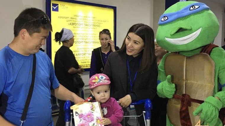 ОАО «МАМ»  поздравило маленьких пассажиров с международным днем защиты детей — Tazabek