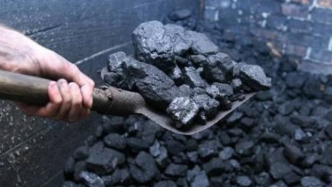 На 1 ноября угледобывающие компании поставили на ТЭЦ местного угля в объеме 276,9 тыс. тонн, - «Кыргызкомур» — Tazabek