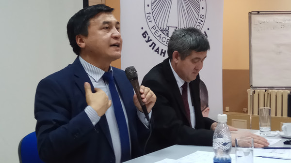 Депутат: Кыргызстанда мектептердин курулушу — анархиянын көрүнүшү