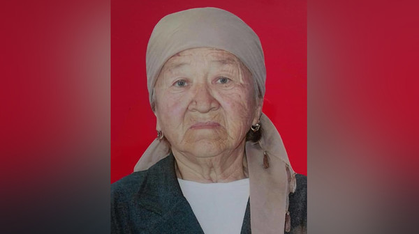 Мугалимдер.kg: Таластык Кадырбү Кабылбекова 40 жыл өмүрүн мектепке арнады