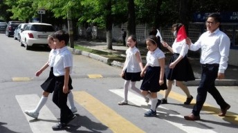 В Кыргызстане 547 школ дислоцированы вдоль дорог и улиц, - ГУПМ