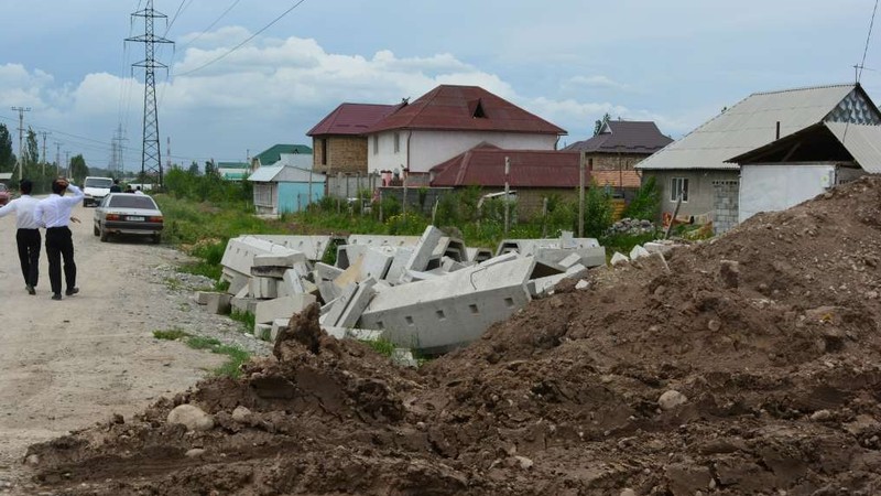 Фото — Какие работы по ремонту дорог за счет китайского гранта выполнила мэрия Бишкека? — Tazabek