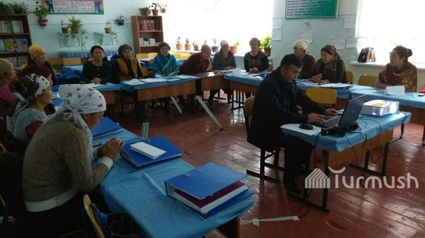 В Баткене учителям начальных классов рассказали о новых методиках преподавания