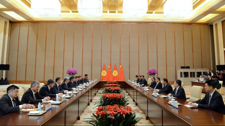 Китай заинтересован в импорте экологически чистой сельхозпродукции из Кыргызстана, - премьер Госсовета КНР Ли Кэцян — Tazabek