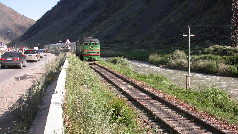 С 15 июня начнет курсировать поезд Бишкек–Балыкчы — Tazabek
